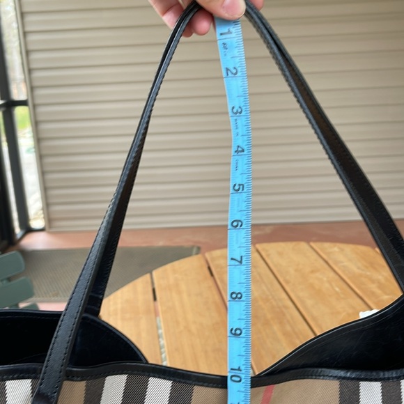 Burberry Haymarket Check tote with leather bottom and dust bag - Picture 16 of 17